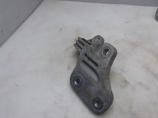 кронштейн (крепление) GMC Terrain 2 поколение 2018, 1.5 л., бензин, АКПП, черный, внедорожник 5 дв., полный привод, 84147063