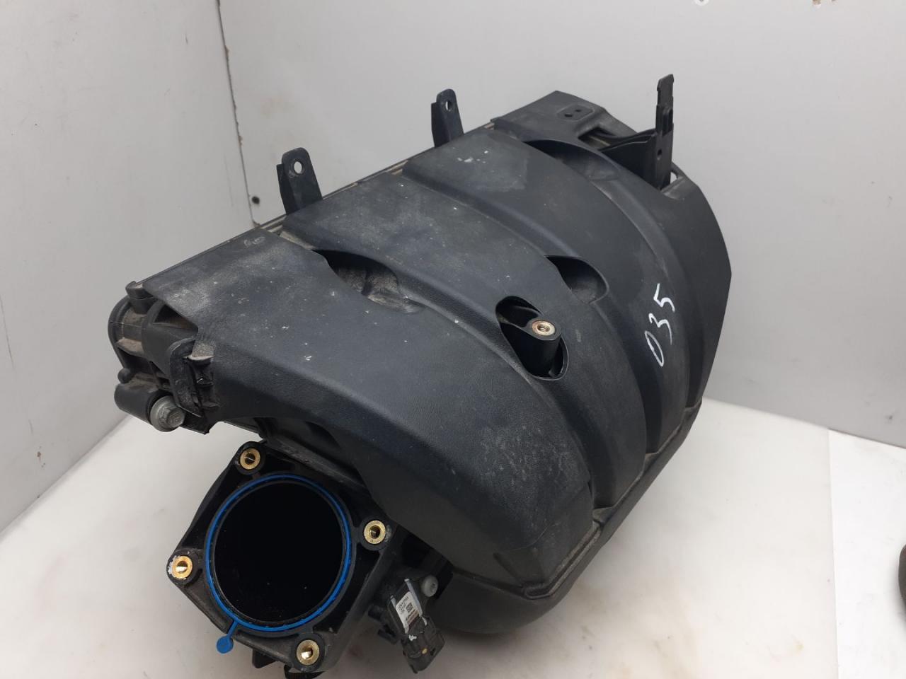 коллектор впускной GMC Terrain 2 поколение 2018, 2.0 л., бензин, АКПП, серый, передний привод, 12671031 - фото №1