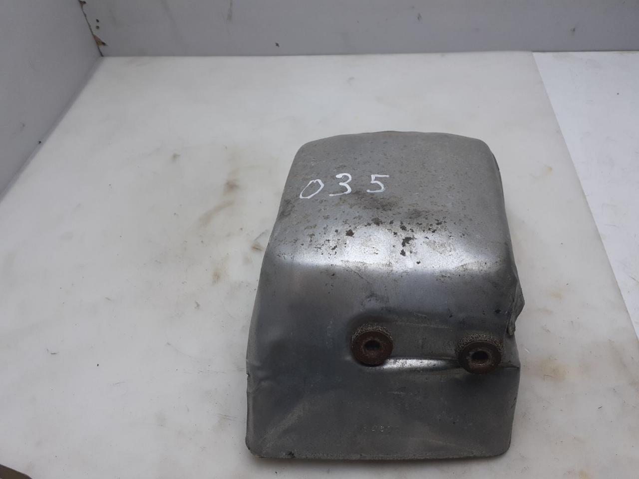 тепловой экран моторного отсека GMC Terrain 2 поколение 2018, 2.0 л., бензин, АКПП, серый, передний привод - фото №1