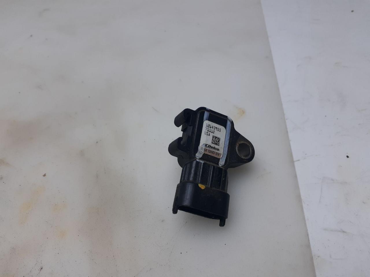 датчик абсолютного давления GMC Terrain 2 поколение 2018, 2.0 л., бензин, АКПП, серый, передний привод, 12643955 - фото №1