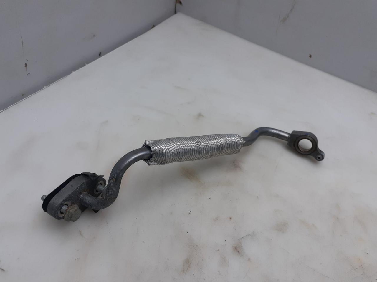 масляная трубка турбины GMC Terrain 2 поколение 2018, 2.0 л., бензин, АКПП, серый, передний привод - фото №1