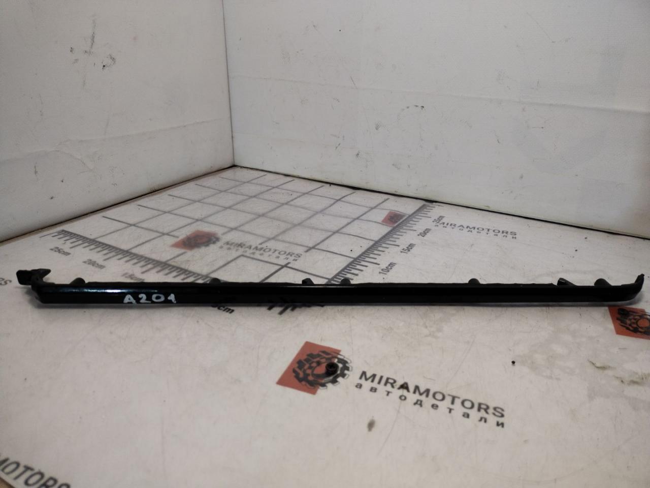 накладка на торпедо (консоль) Honda CR-V 5 поколение 2019, 1.5 л., бензин, АКПП, белый, 77227TLA - фото №1