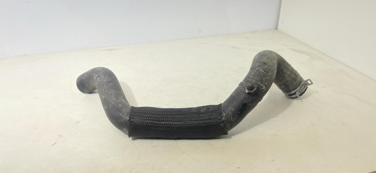 патрубок (трубопровод, шланг) Buick Encore 1 поколение 2014, 1.4 л., бензин, АКПП, хетчбэк 5 дв. - фото №1