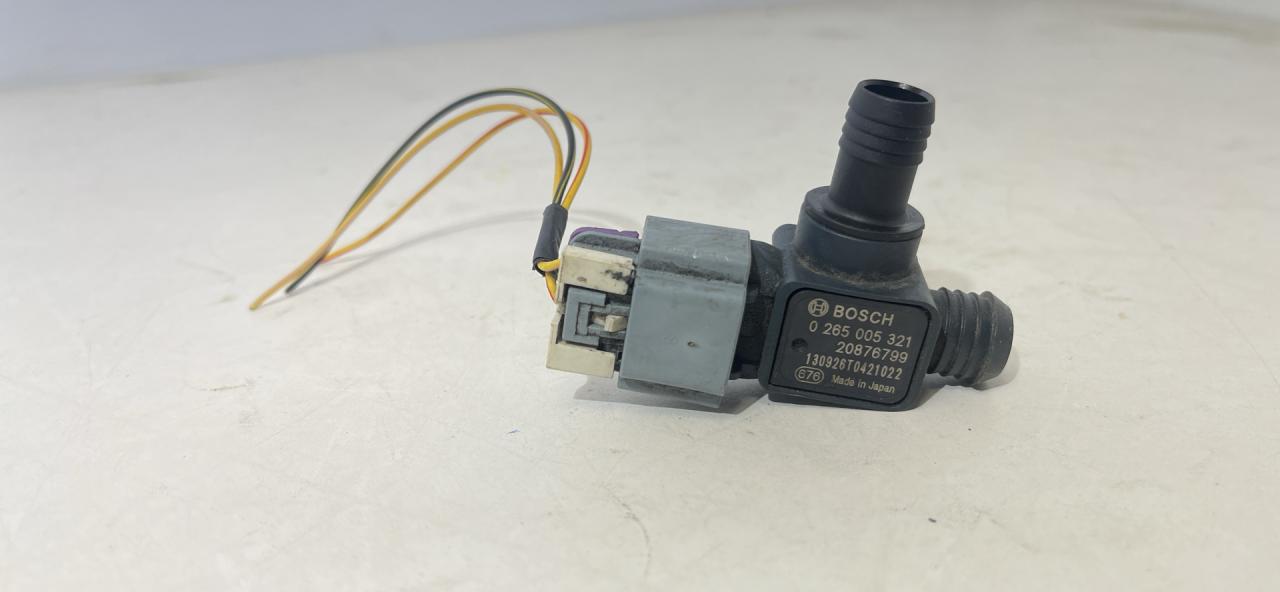 датчик абсолютного давления Buick Encore 1 поколение 2014, 1.4 л., бензин, АКПП, хетчбэк 5 дв., 20876799 - фото №1