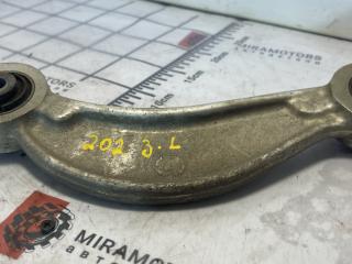 рычаг задний правый Acura RDX 3 поколение 2019, 2.0 л., бензин, АКПП, белый, передний привод, 52530-TJB-A02