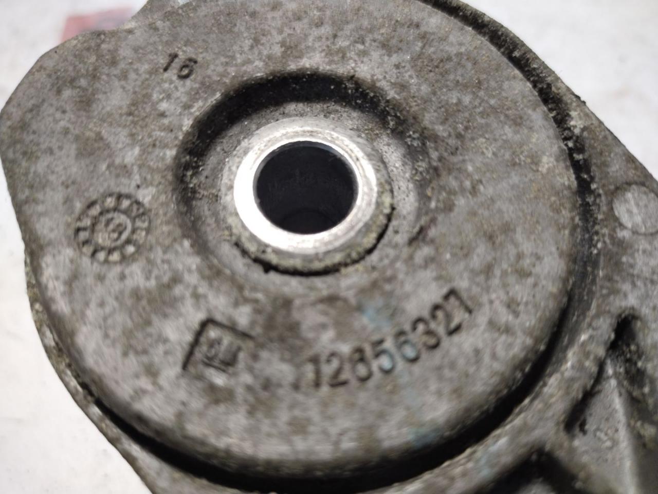 натяжитель Chevrolet Equinox 3 поколение 2019, 1.5 л., бензин, АКПП, серый, внедорожник 5 дв., полный привод, 12656327 - фото №1