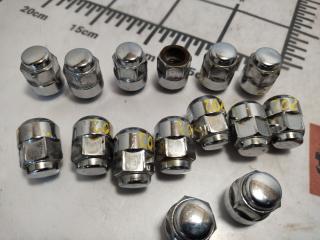 гайка колесная Acura RDX 3 поколение 2019, 2.0 л., бензин, АКПП, белый, передний привод