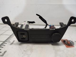 разъем AUX / USB Chevrolet Cruze 2 поколение 2019, 1.4 л., бензин, АКПП, синий диплоат, хетчбэк 5 дв., полный привод, 13519224