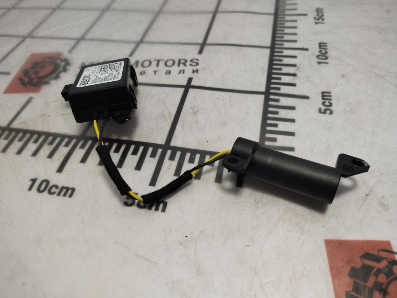 антенна иммобилайзера Chevrolet Cruze 2 поколение 2017, 1.4 л., бензин, АКПП, серый, седан, 13507599 - фото №1