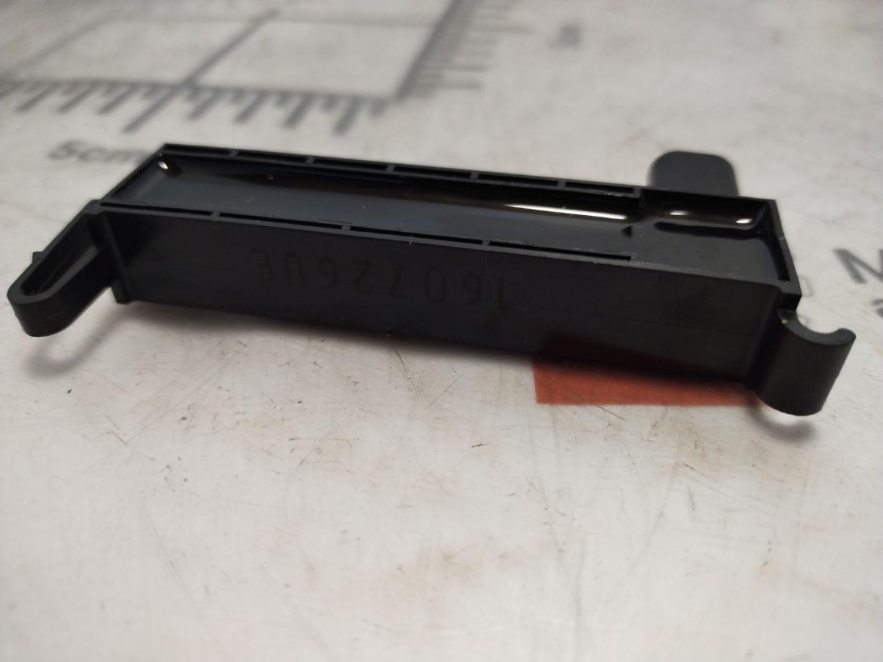 антенна Chevrolet Cruze 2 поколение 2017, 1.4 л., бензин, АКПП, серый, седан, 13580788 - фото №1