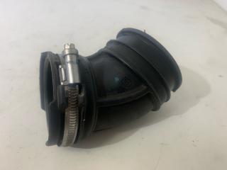 патрубок воздушного фильтра Chevrolet Equinox 3 поколение 2019, 2.0 л., бензин, АКПП, черный, внедорожник 5 дв., передний привод