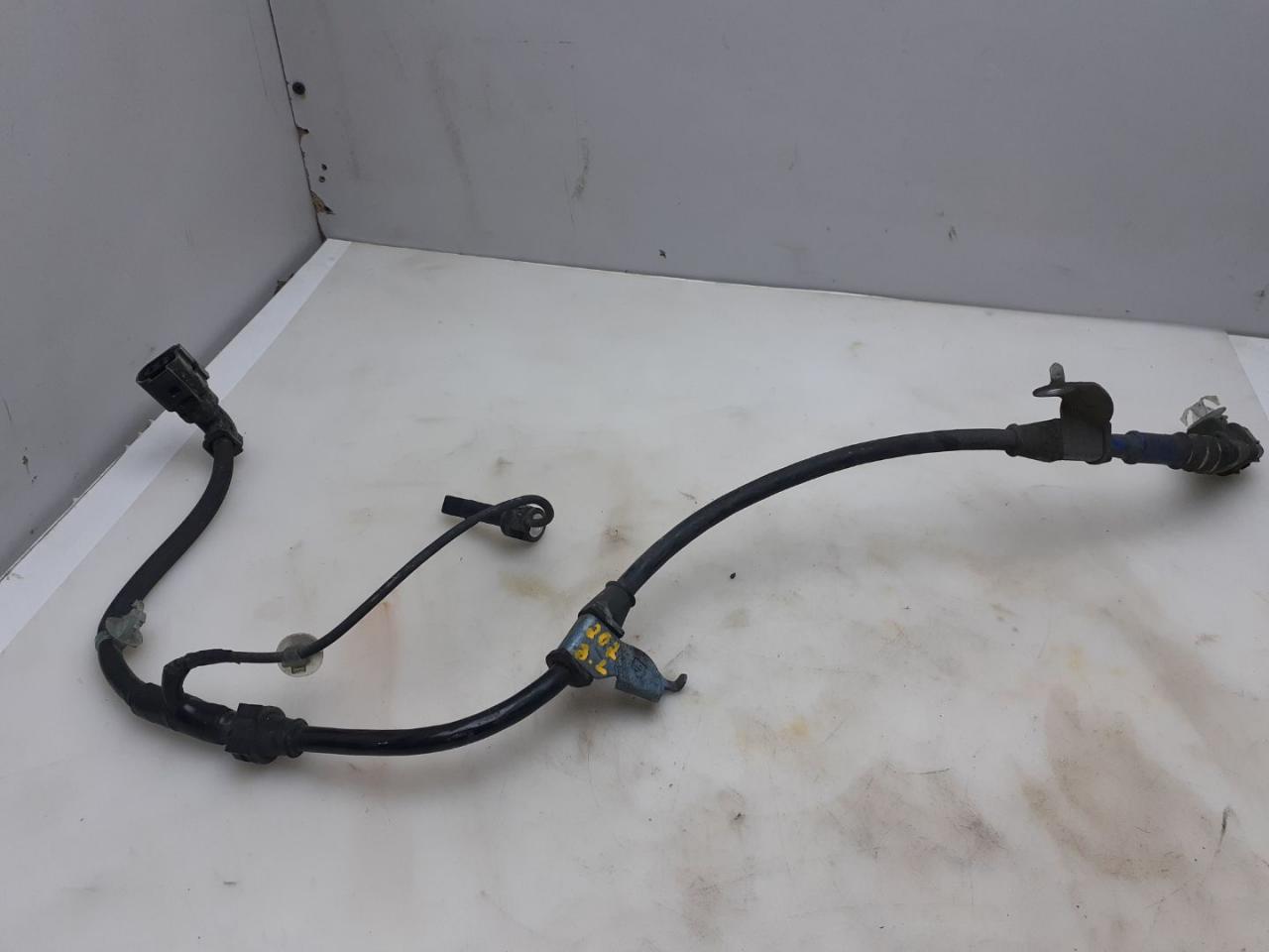 датчик ABS Acura RDX 3 поколение 2019, 2.0 л., бензин, АКПП, белый, передний привод, 47560-TJB-A02 - фото №1