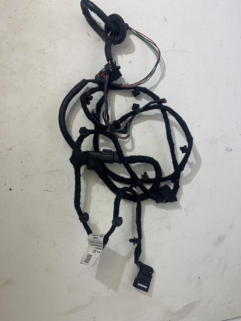 проводка бампера Buick Encore 1 поколение 2014, 1.4 л., бензин, АКПП, хетчбэк 5 дв., 95363226, 688328731 - фото №1