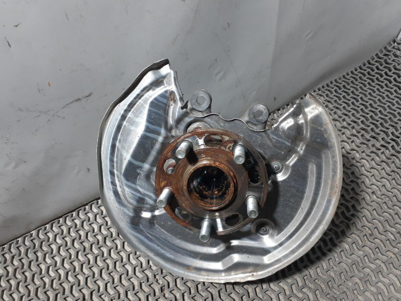 ступица задняя правая Acura MDX 4 поколение 2022, 3.5 л., бензин, АКПП, серый, внедорожник 5 дв. - фото №1