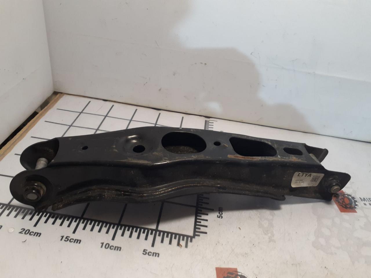 рычаг задний левый Acura MDX 4 поколение 2022, 3.5 л., бензин, АКПП, серый, внедорожник 5 дв., 52355-TYA-A020 - фото №1