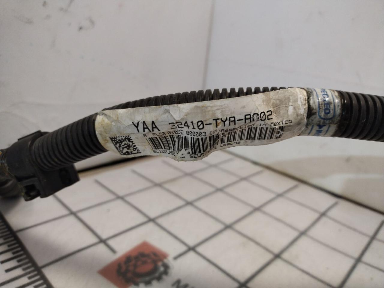 плюсовой провод аккумулятора Acura MDX 4 поколение 2022, 3.5 л., бензин, АКПП, серый, внедорожник 5 дв., 32410-TYA-A002 - фото №1