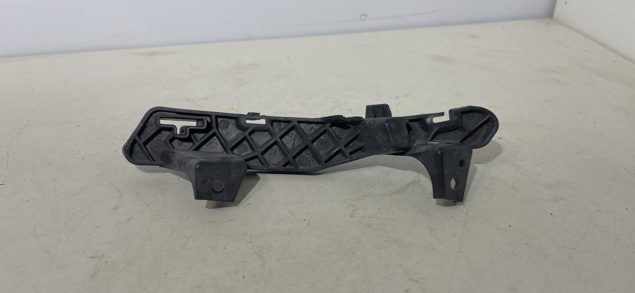 крепление бампера GMC Terrain 2 поколение 2018, 1.5 л., бензин, АКПП, черный, внедорожник 5 дв., полный привод - фото №1