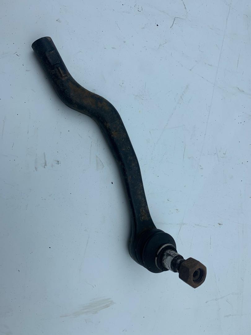 наконечник рулевой Subaru Forester 2 поколение (SG) 2004, 2.5 л., бензин, АКПП, JTE246TRW - фото №1