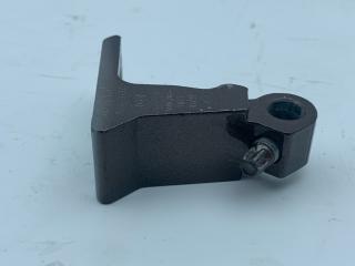 петля двери Volkswagen Tiguan 2 поколение 2018, 2.0 л., FSI, бензин, АКПП, белый, внедорожник 5 дв., 8X0831403E