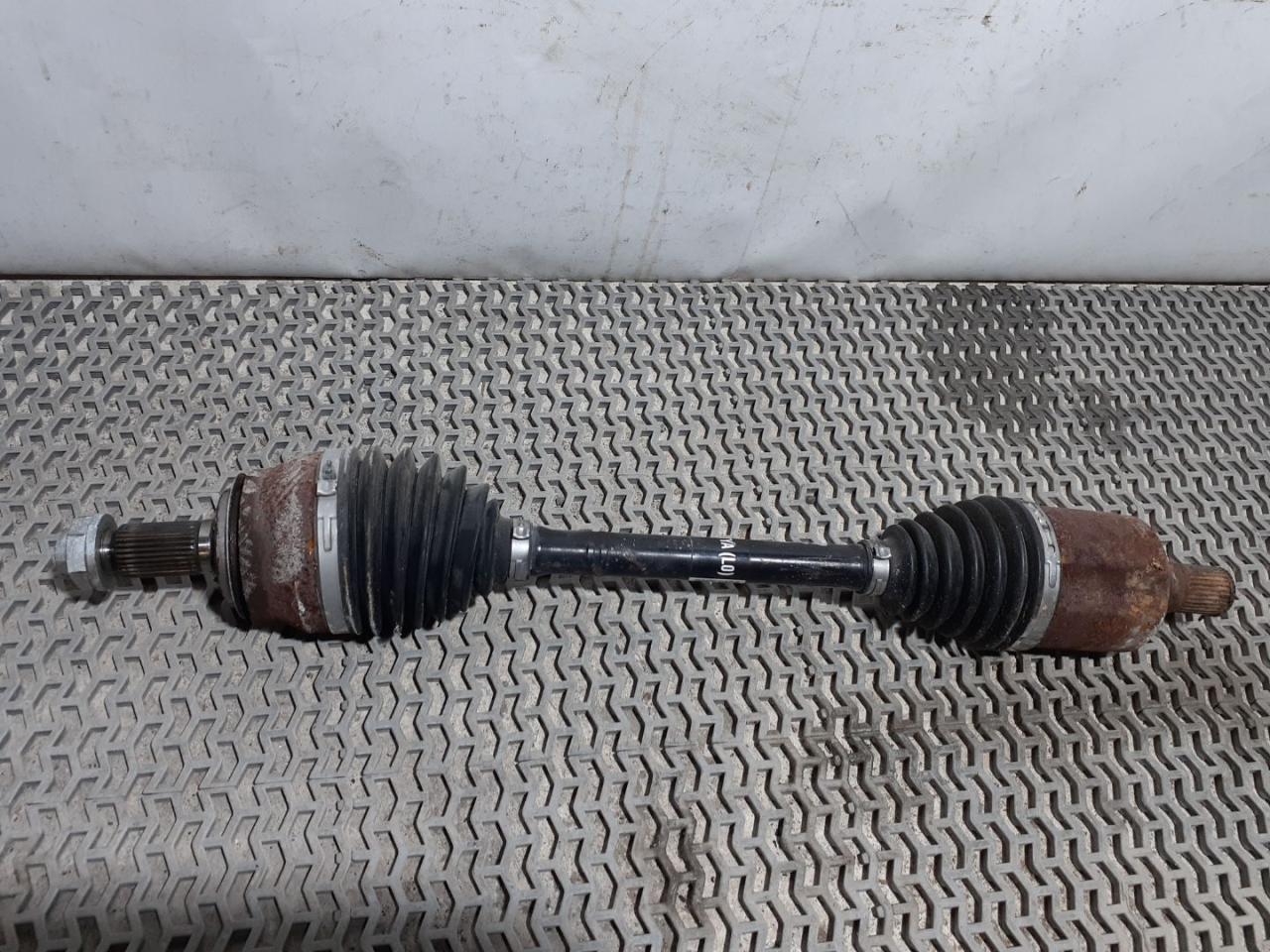 полуось передняя левая (приводной вал, ШРУС) Acura MDX 4 поколение 2022, 3.5 л., бензин, АКПП, серый, внедорожник 5 дв., 44306-TYA - фото №1