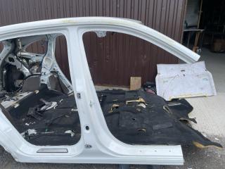 Стойка кузовная центральная правая Acura MDX 4 поколение 2022, 3.5 л., бензин, АКПП, серый, внедорожник 5 дв.