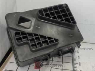 аккумуляторный ящик (АКБ) Acura MDX 3 поколение [2-й рестайлинг] 2019, 3.5 л., бензин, АКПП, серый, внедорожник 5 дв., полный привод, 31523-TZ5-A02