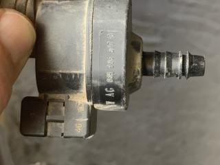 клапан вакуумного управления Volkswagen Tiguan 2 поколение 2018, 2.0 л., FSI, бензин, АКПП, белый, внедорожник 5 дв., O6H906517Q