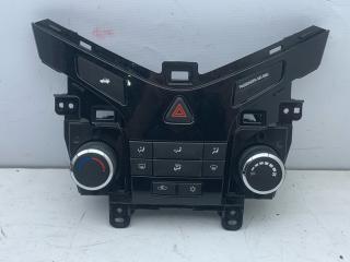 блок управления печки / климат-контроля Chevrolet Cruze 1 поколение [рестайлинг] 2015, 1.4 л., АКПП, черный, седан, 95146207