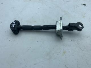 ограничитель открывания двери Acura RDX 3 поколение 2019, 2.0 л., бензин, АКПП, белый, внедорожник 5 дв., полный привод, 72840-TJB-A01