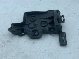 Крепление бампера заднего Chevrolet Equinox 3 поколение 2018, 2.0 л., бензин, АКПП, синий, внедорожник 5 дв., передний привод