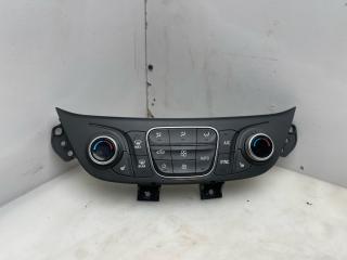 блок управления печки / климат-контроля Chevrolet Equinox 3 поколение 2019, 2.0 л., бензин, АКПП, черный, внедорожник 5 дв., полный привод, 84422506