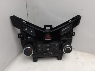 блок управления печки / климат-контроля Chevrolet Cruze 1 поколение [рестайлинг] 2014, 1.4 л., бензин, АКПП, седан, 95146207