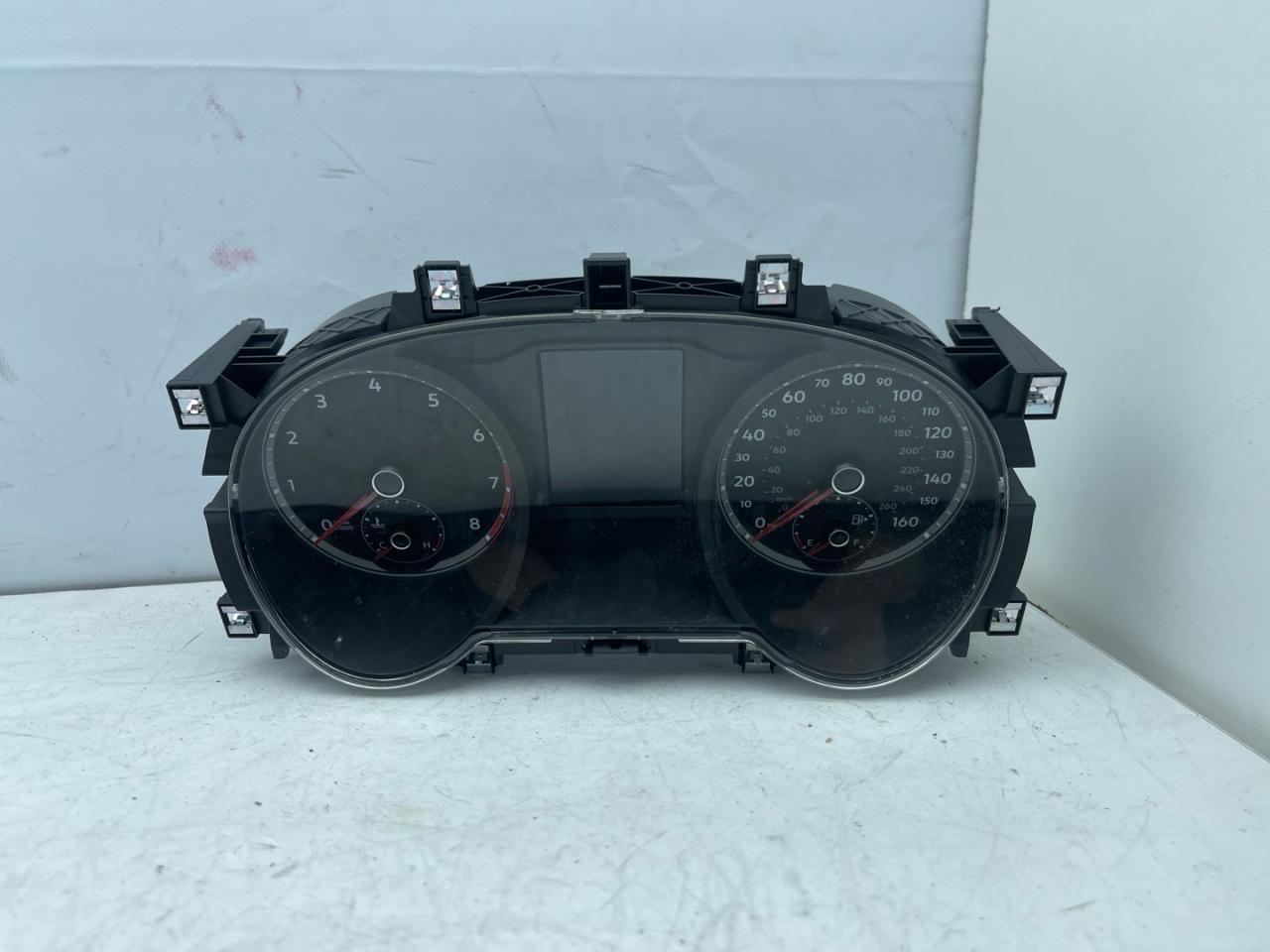 щиток приборов (приборная панель) Volkswagen Atlas 2018, 3.6 л., бензин, АКПП, черный, внедорожник 5 дв., полный привод, 3CN920850A - фото №1