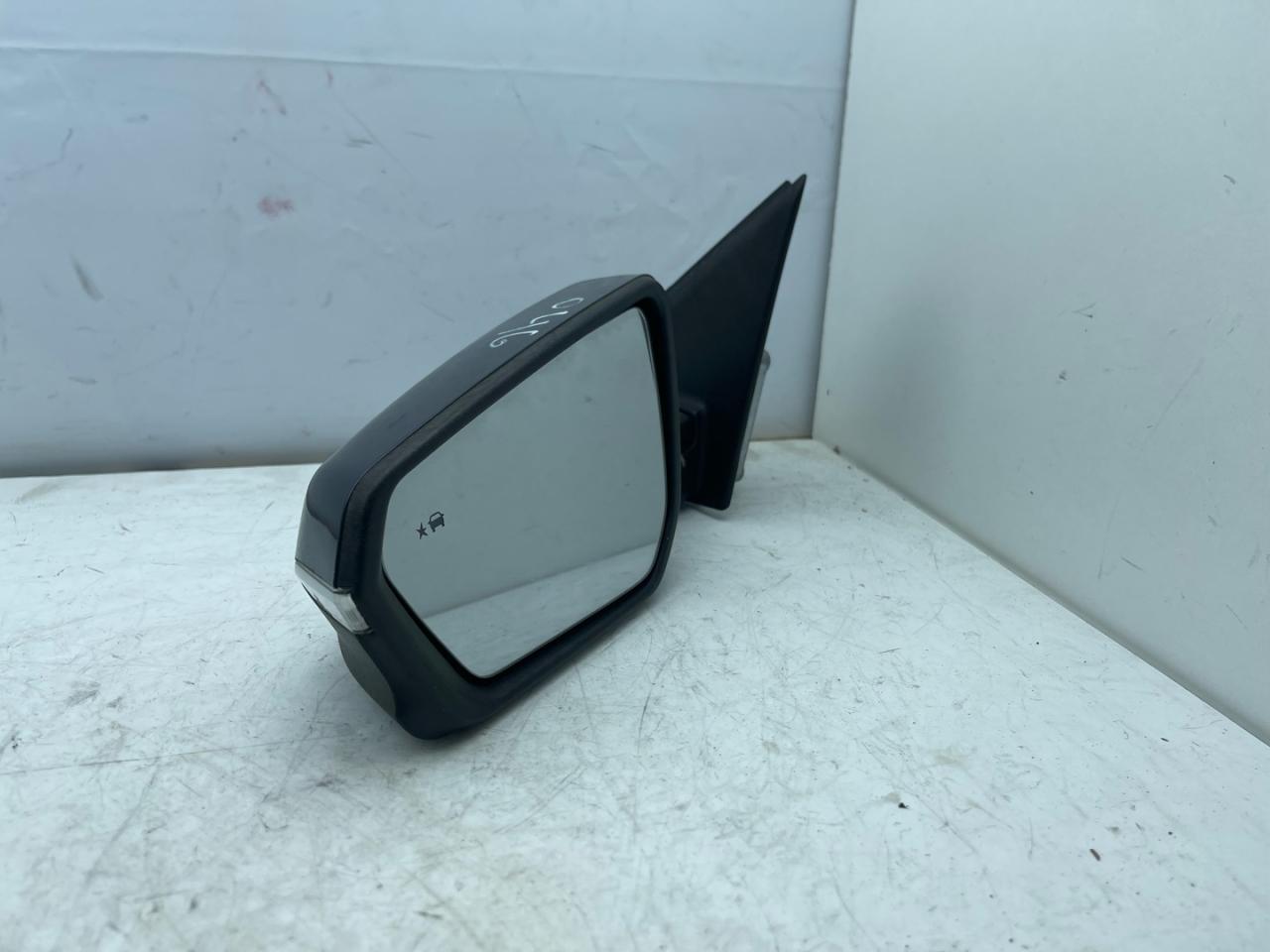 зеркало наружное левое Chevrolet Equinox 3 поколение 2018, 2.0 л., бензин, АКПП, синий, внедорожник 5 дв., передний привод - фото №1