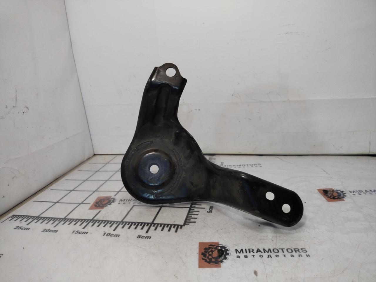 Кронштейн крепления балки подвески Acura RDX 3 поколение 2019, 2.0 л., бензин, АКПП, белый, внедорожник 5 дв., полный привод, 50375TJBA00, 50376-TJB-A00 - фото №1