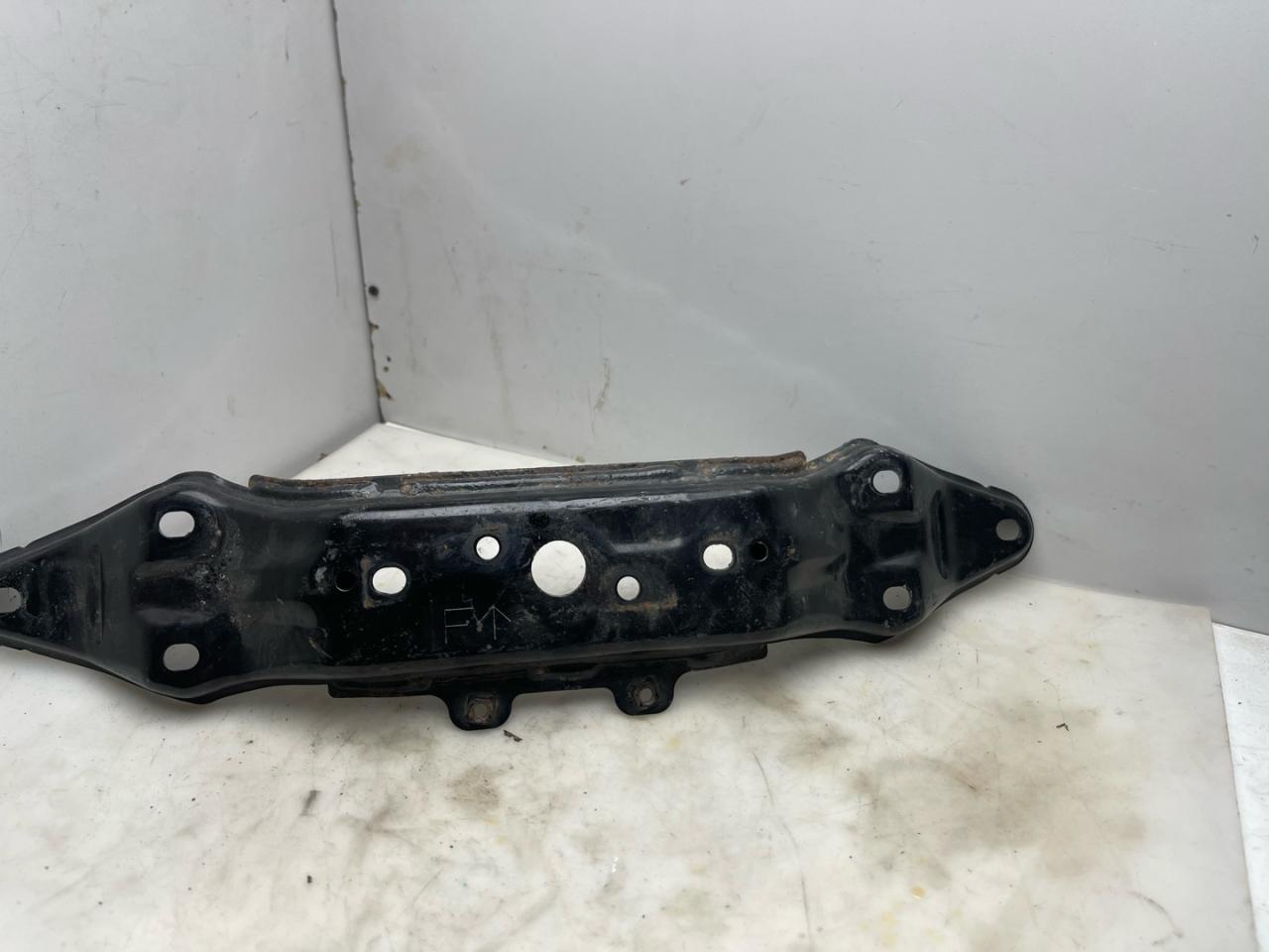 кронштейн КПП Subaru Forester 5 поколение (SK) 2020, 2.5 л., бензин, АКПП, серый, внедорожник 5 дв., полный привод, 41011FL060 - фото №1