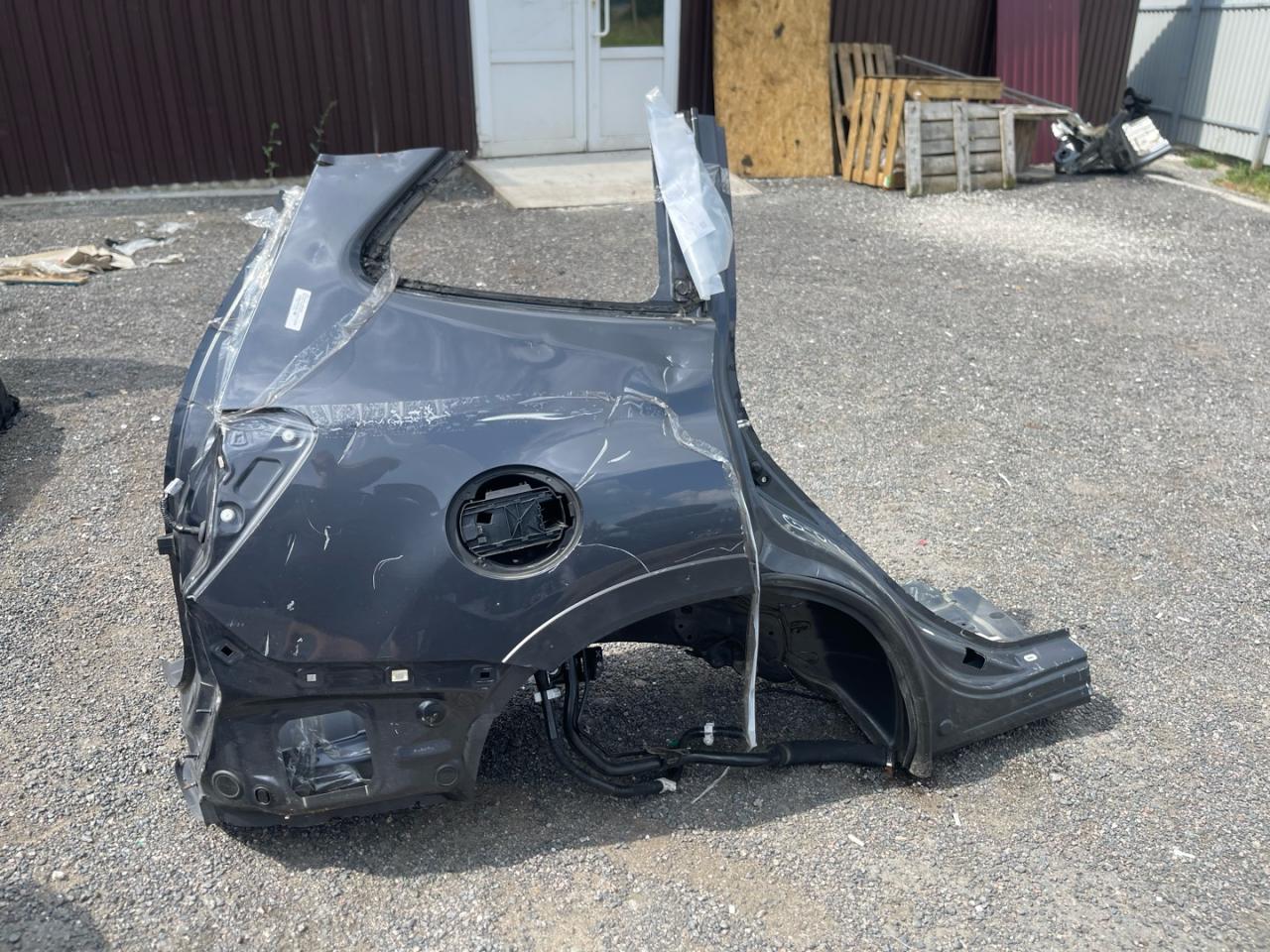 крыло заднее правое Subaru Forester 5 поколение (SK) 2020, 2.5 л., бензин, АКПП, серый, внедорожник 5 дв., полный привод - фото №1