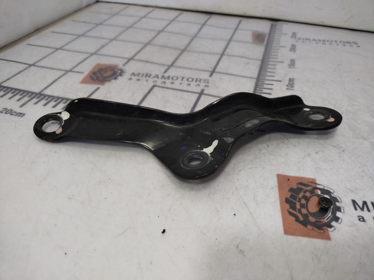 кронштейн (крепление) Subaru Forester 5 поколение (SK) 2020, 2.5 л., бензин, АКПП, серый, внедорожник 5 дв., полный привод - фото №1