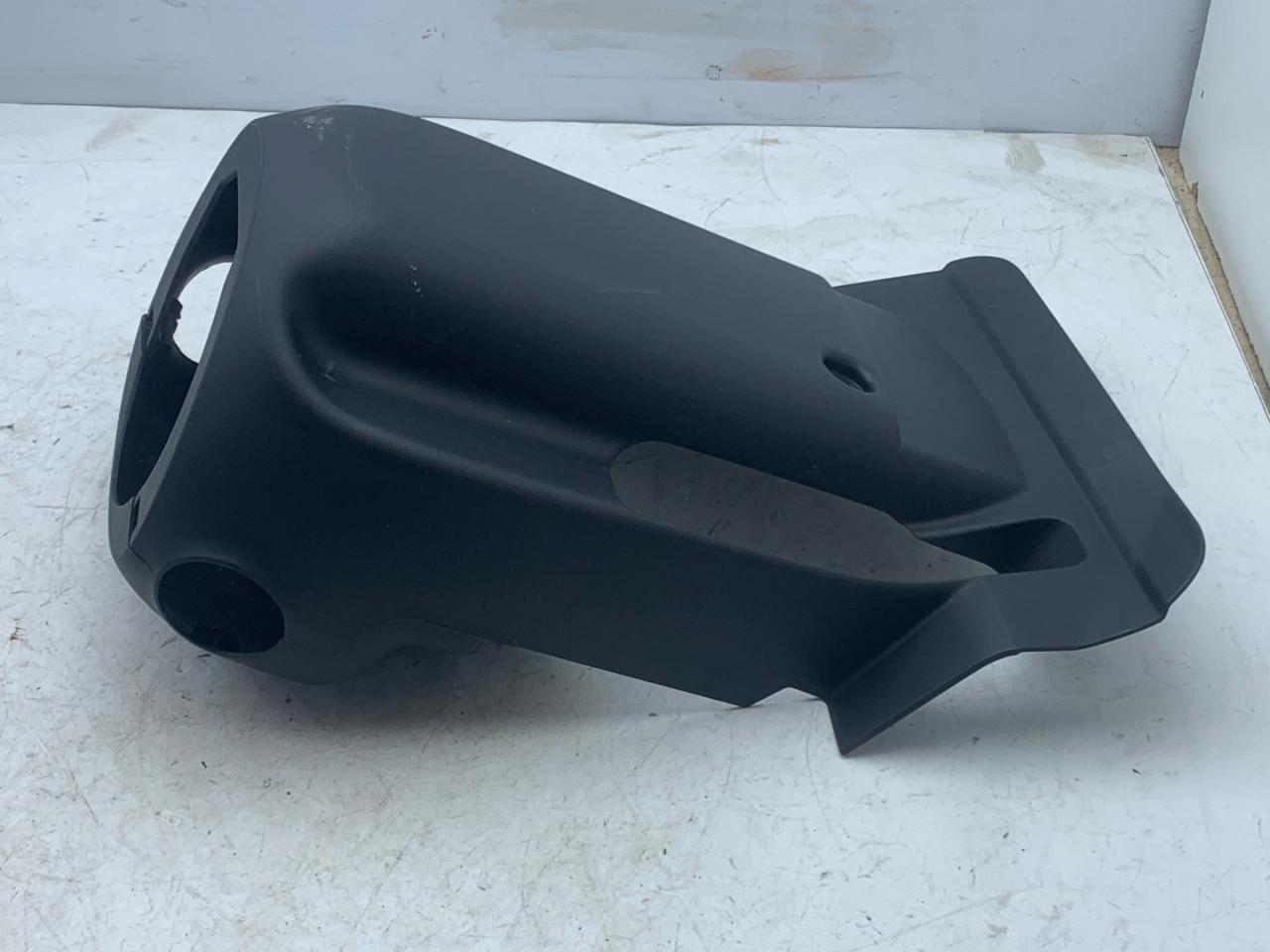 кожух рулевой колонки Acura RDX 3 поколение 2019, 2.0 л., бензин, АКПП, белый, внедорожник 5 дв., полный привод, 77360TJBA0 - фото №1