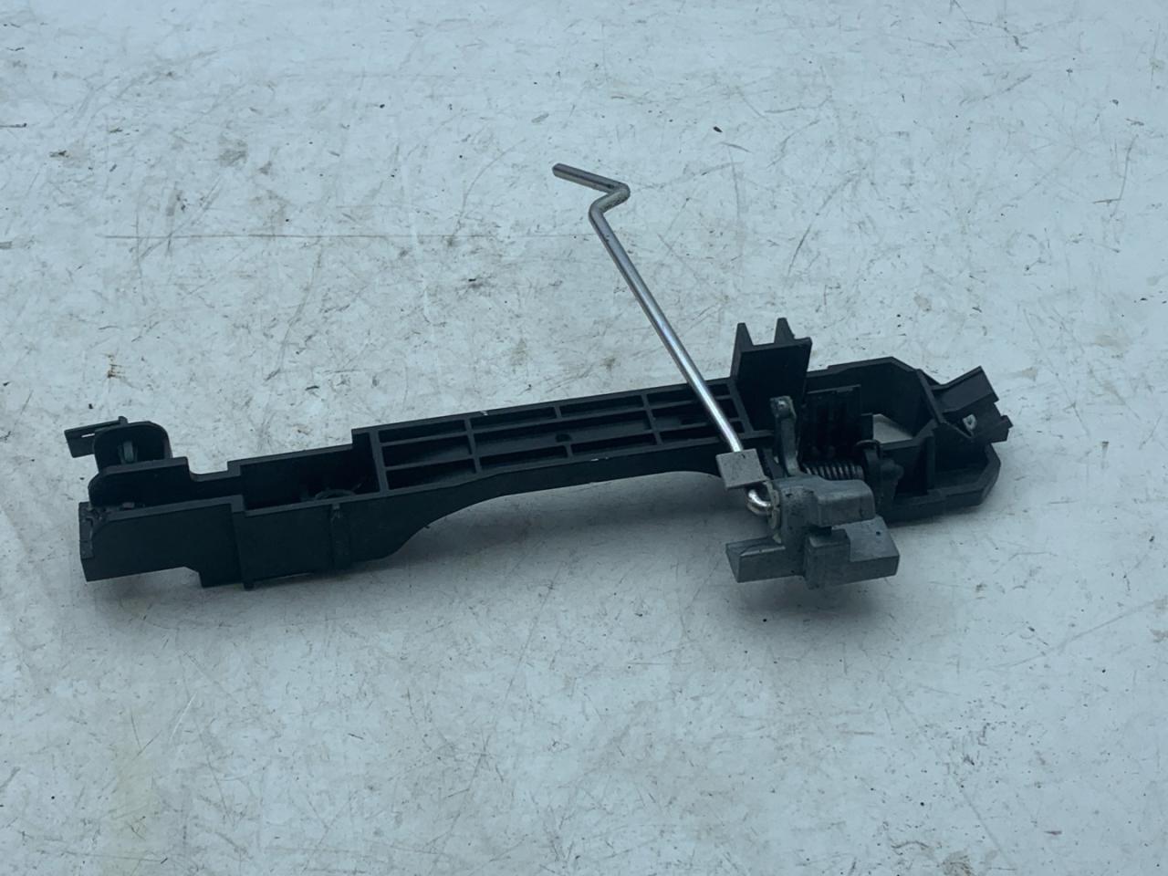 ручка наружная задняя левая Acura RDX 3 поколение 2019, 2.0 л., бензин, АКПП, белый, внедорожник 5 дв., полный привод - фото №1