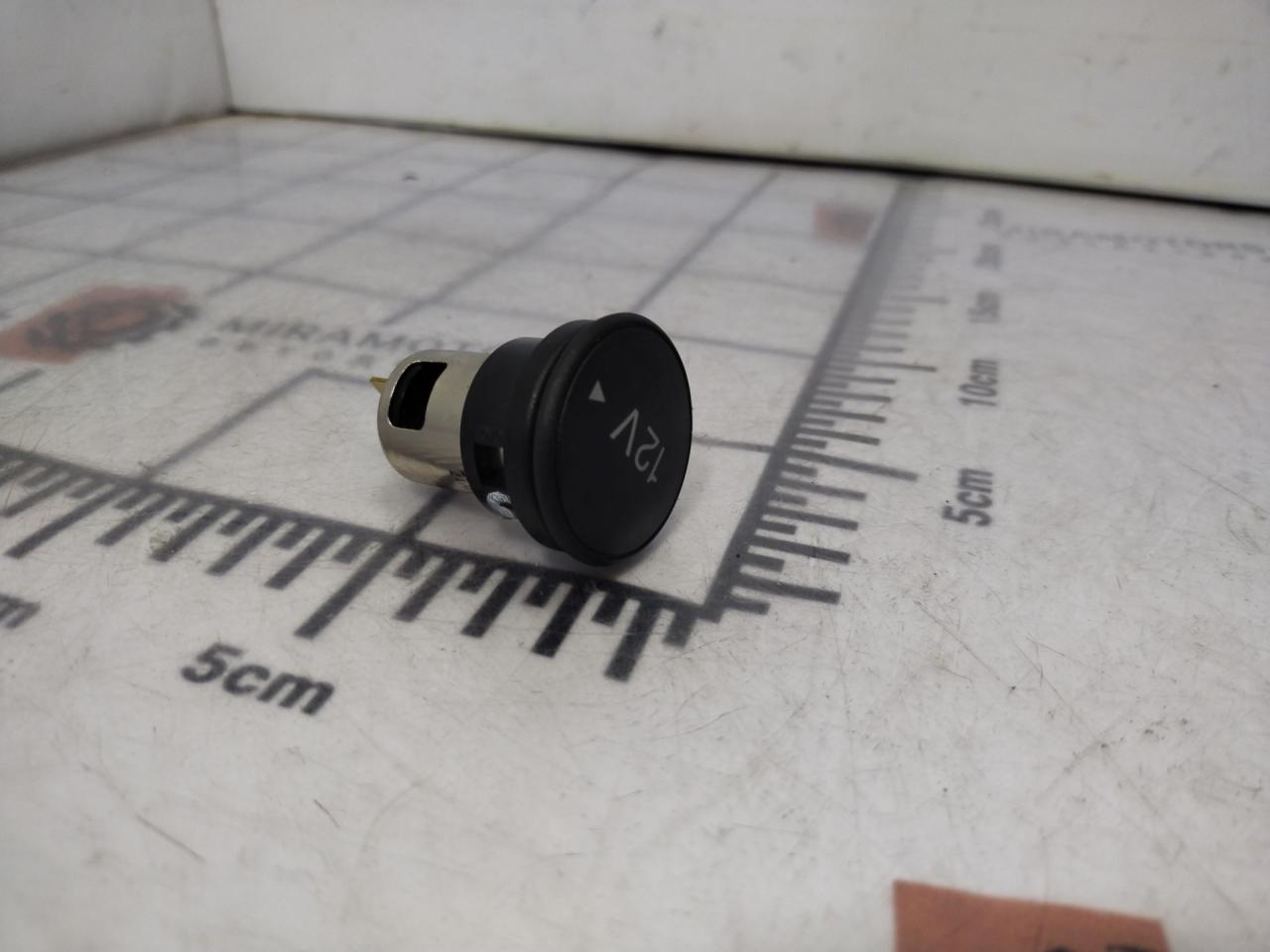 переходник для зарядки Ford Escape 3 поколение C520 2013, 1.5 л., бензин, АКПП, внедорожник 5 дв. - фото №1