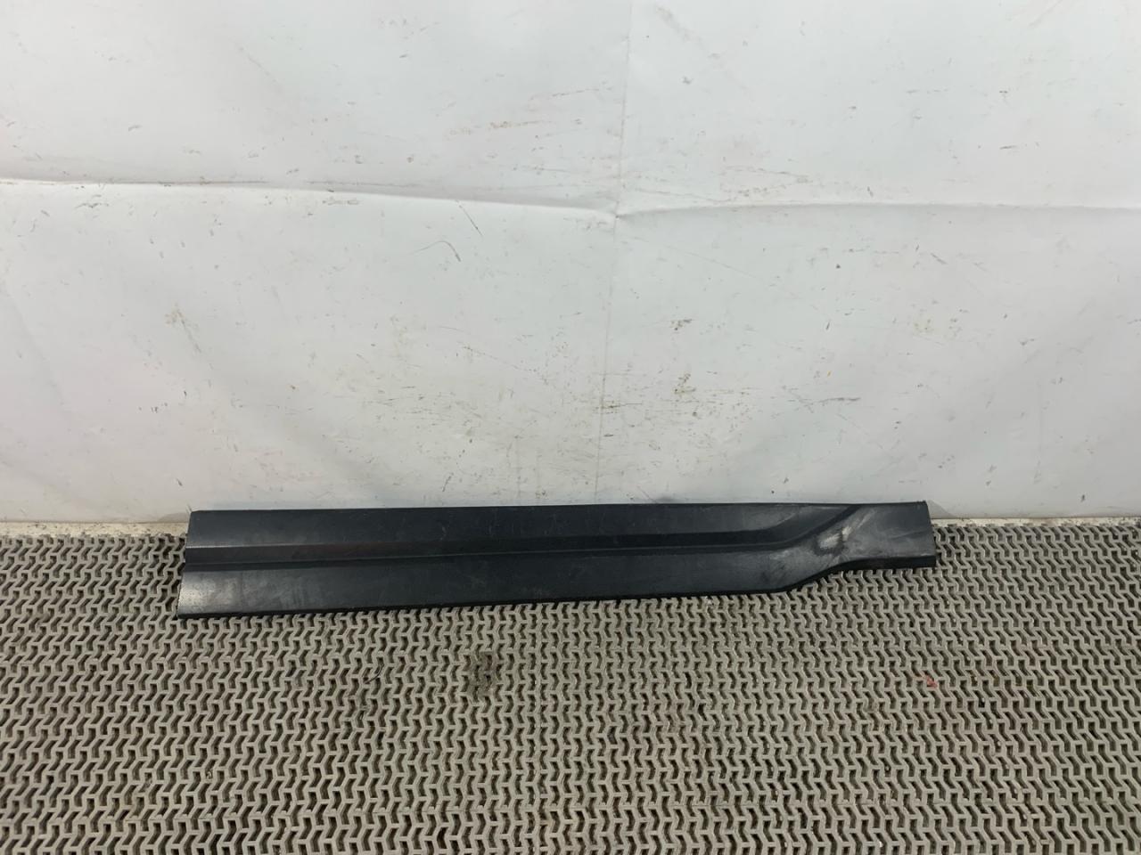 молдинг двери передней левой Subaru Forester 5 поколение (SK) 2020, 2.5 л., бензин, АКПП, серый, внедорожник 5 дв., полный привод, 91112SJ230 - фото №1