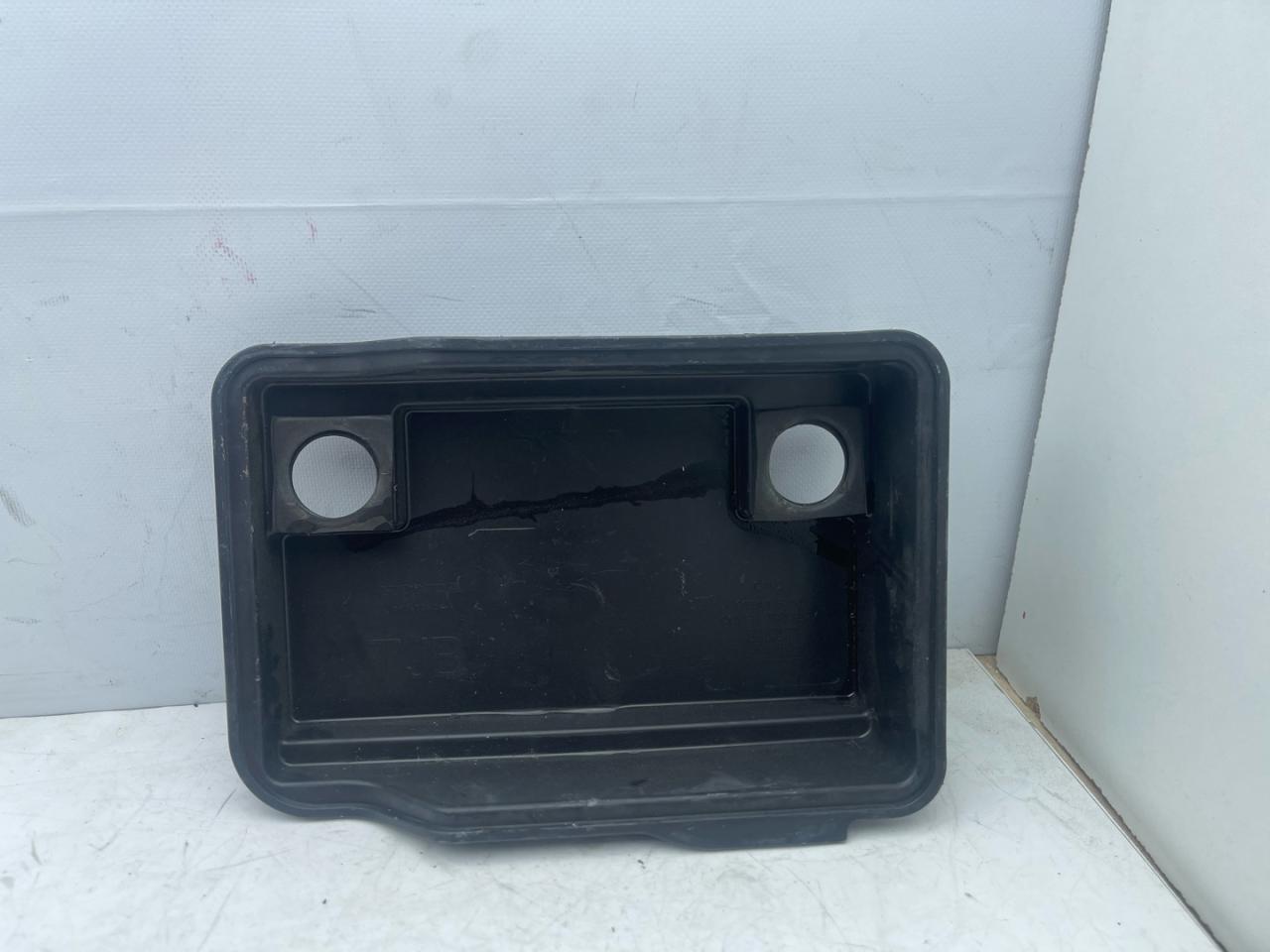 аккумуляторный ящик (АКБ) Acura RDX 3 поколение 2019, 2.0 л., бензин, АКПП, белый, внедорожник 5 дв., полный привод, 31531-TJB-A01 - фото №1