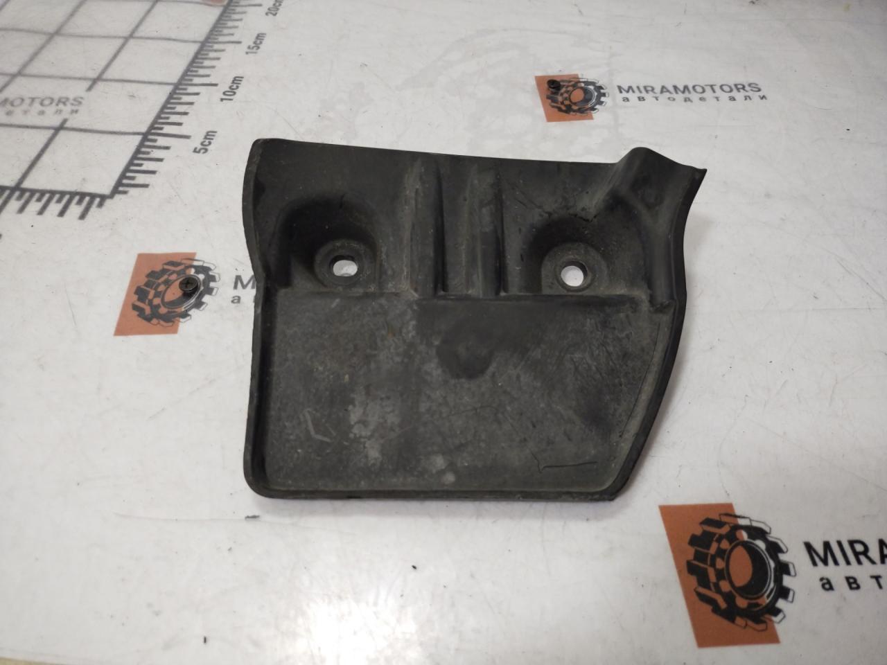 брызговик Acura RDX 3 поколение 2019, 2.0 л., бензин, АКПП, белый, внедорожник 5 дв., полный привод, 74475-TJB-A00 - фото №1