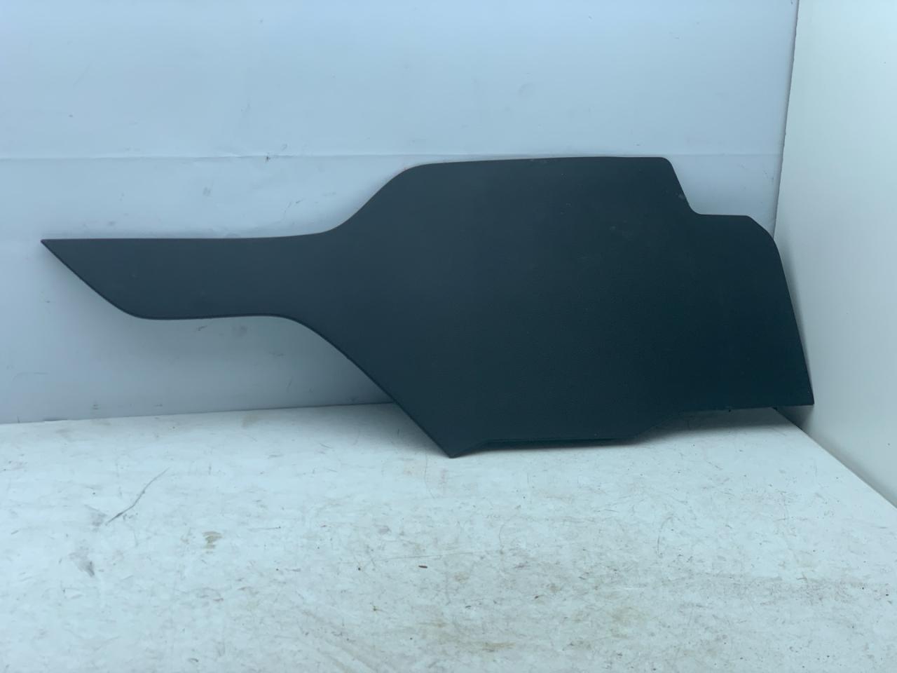 пластик Acura RDX 3 поколение 2019, 2.0 л., бензин, АКПП, белый, внедорожник 5 дв., полный привод, 83409TJBA0, 83409-TJB-A01ZA - фото №1