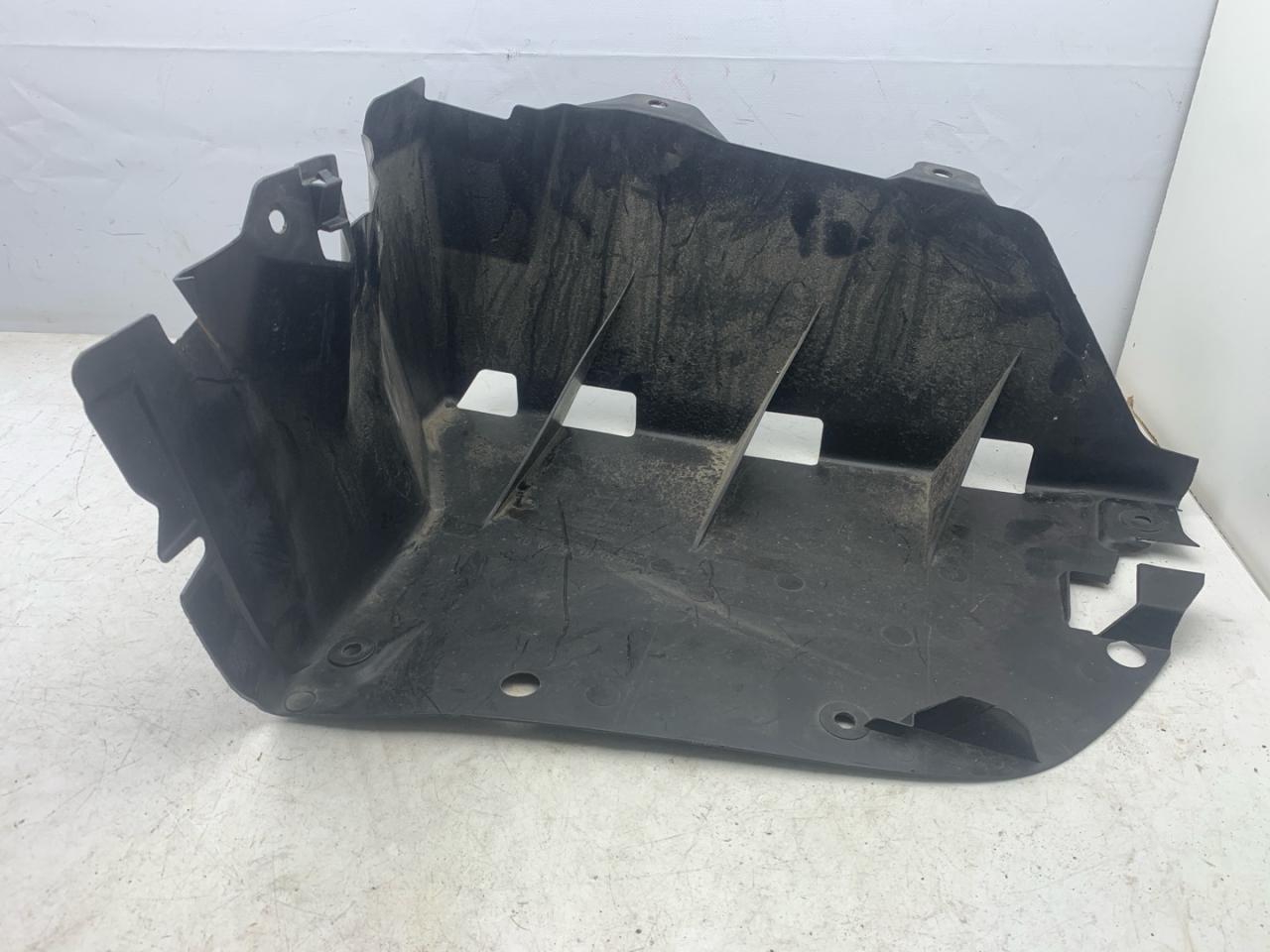 защита бампера заднего Subaru Forester 5 поколение (SK) 2020, 2.5 л., бензин, АКПП, серый, внедорожник 5 дв., полный привод, 57731SJ370 - фото №1