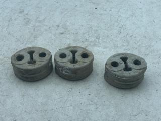 кронштейн глушителя Chevrolet Equinox 3 поколение 2020, 1.5 л., бензин, АКПП, черный, внедорожник 5 дв.