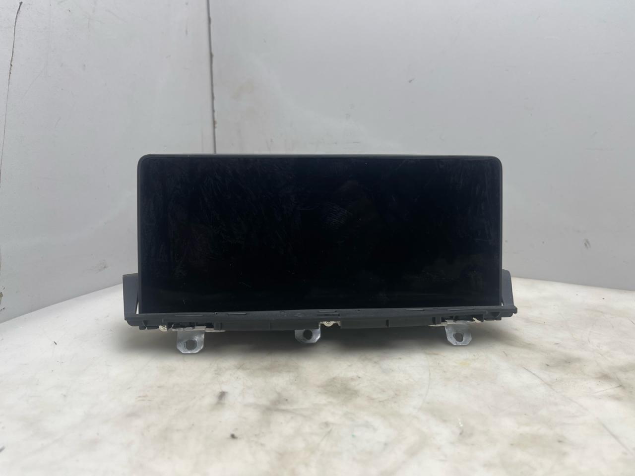 дисплей Acura RDX 3 поколение 2019, 2.0 л., бензин, АКПП, белый, внедорожник 5 дв., полный привод, 39710TJBA12 - фото №1