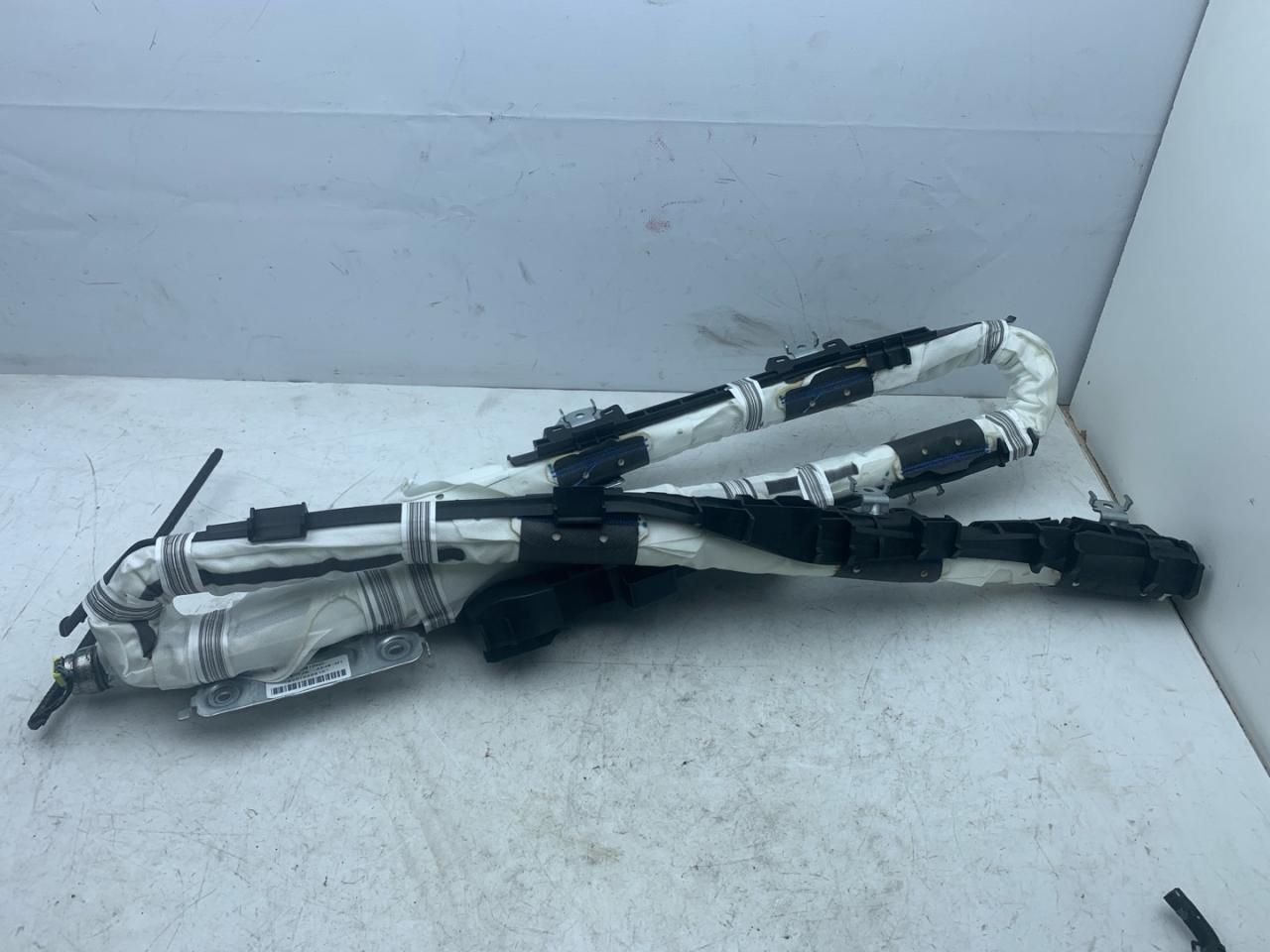 подушка безопасности боковая (шторка) Acura RDX 3 поколение 2019, 2.0 л., бензин, АКПП, белый, внедорожник 5 дв., полный привод, 78850TJBA840M1, 78875-TJB-A82 - фото №1