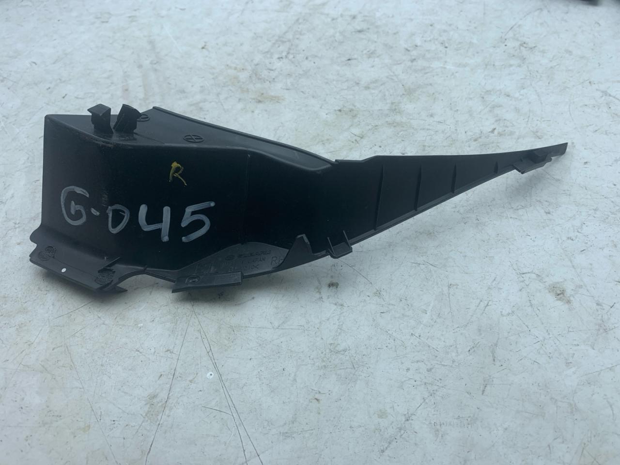 молдинг лобового стекла Subaru Forester 5 поколение (SK) 2020, 2.5 л., бензин, АКПП, серый, внедорожник 5 дв., полный привод, 91423AN00A - фото №1